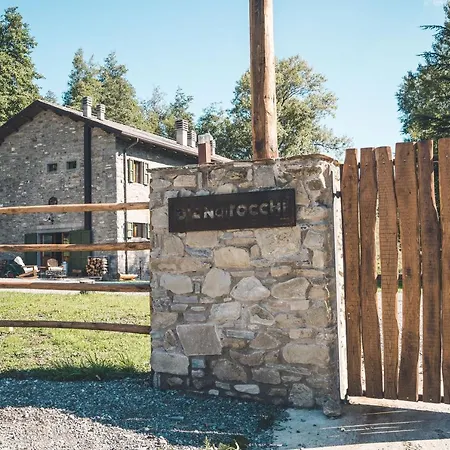 Rifugio Pian Di Rocchi * Corniolo (Emilia-Romagna)