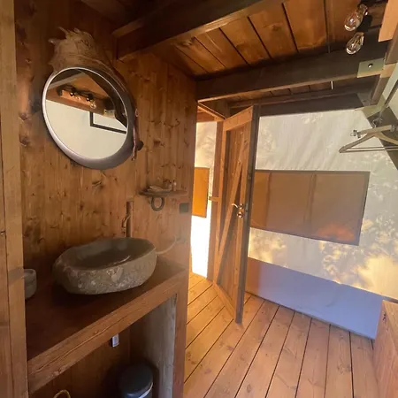 Rifugio Pian Di Rocchi * Corniolo